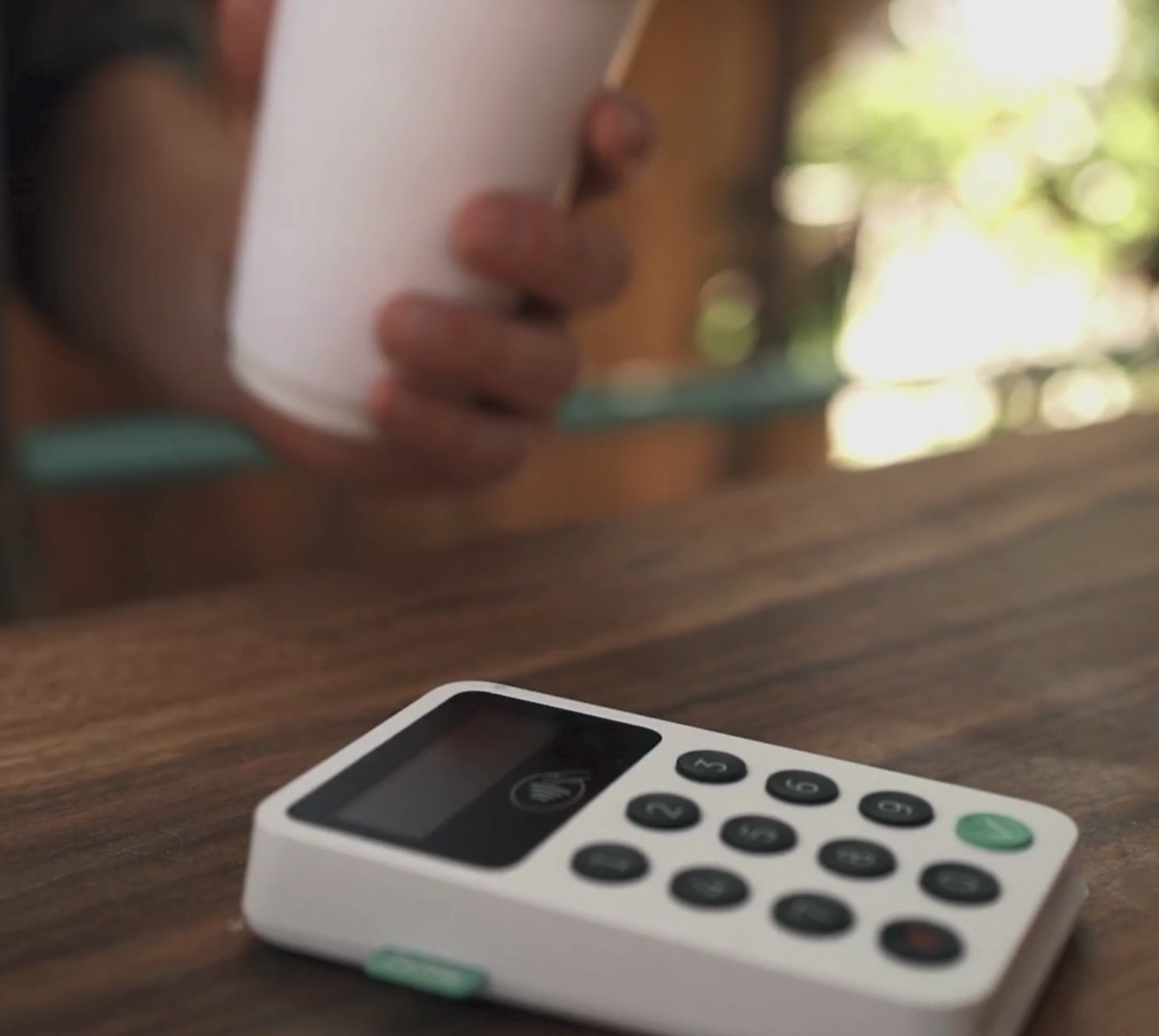 Alior_graphite_Ceramic_Rings_video_pay_1